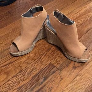 Nine West wedge open toe shoes